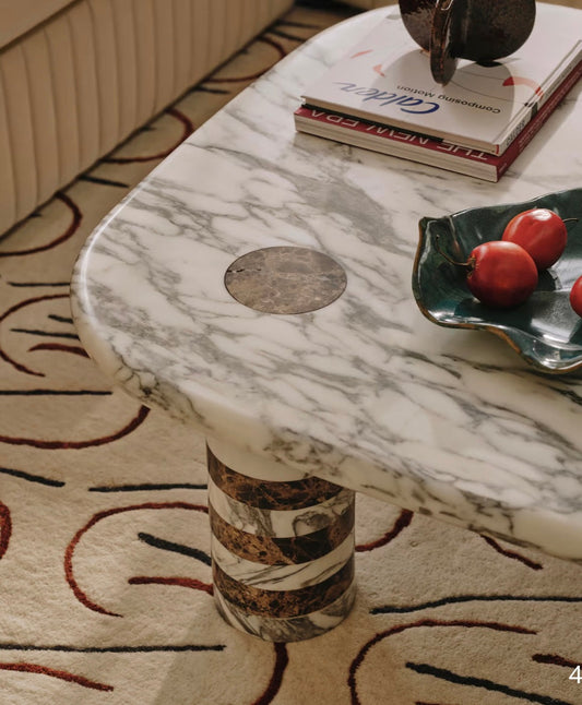 Inspiring  Home Interior Designers with Stone Table Centerpieces