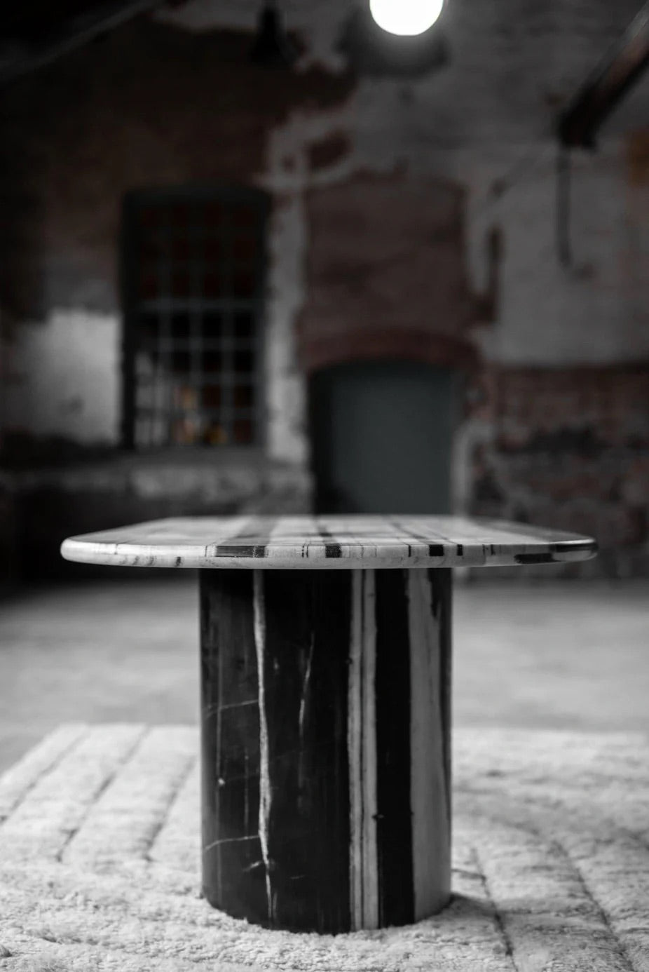 White And Black Marble Dining Table