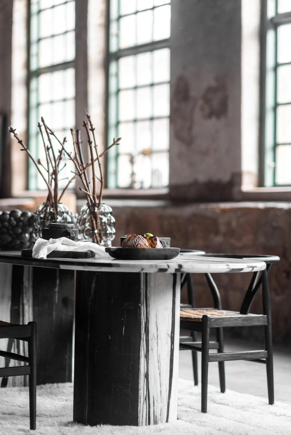 White And Black Marble Dining Table