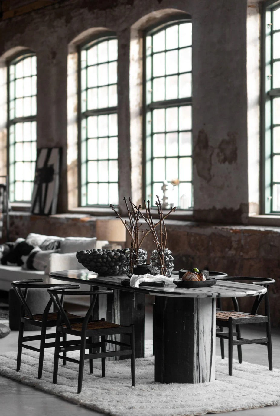 White And Black Marble Dining Table